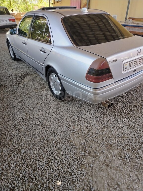 Mercedes C 220