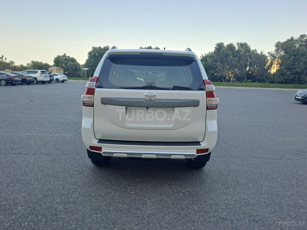 Toyota Land Cruiser Prado