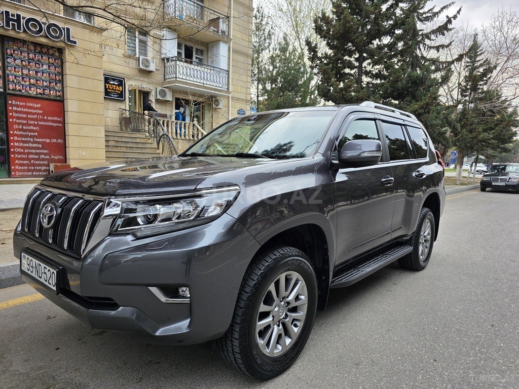 Toyota Land Cruiser Prado
