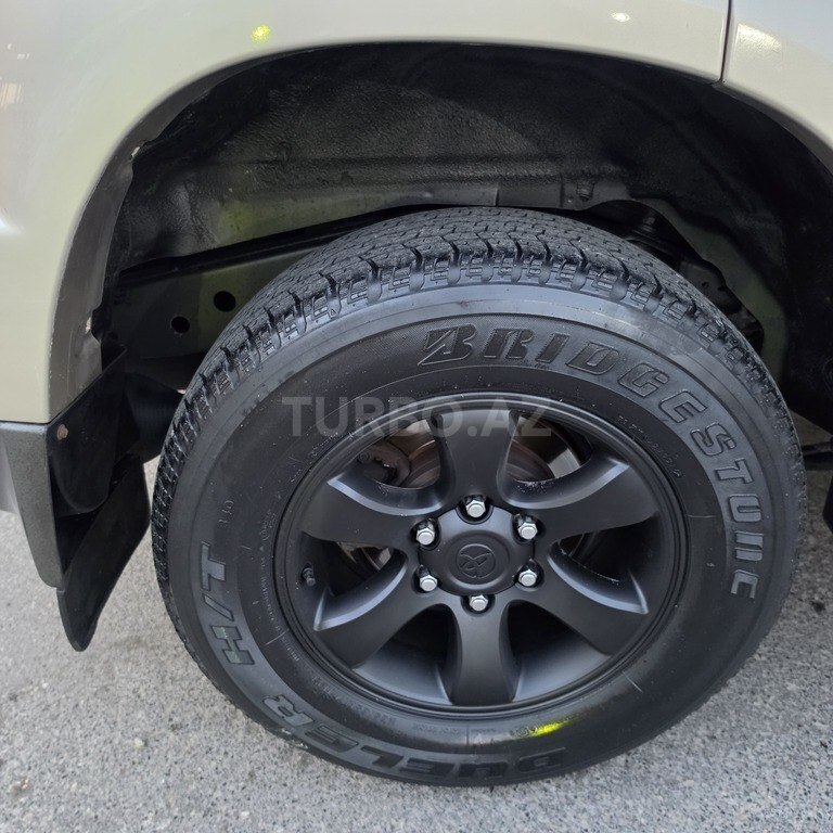 Toyota Land Cruiser Prado