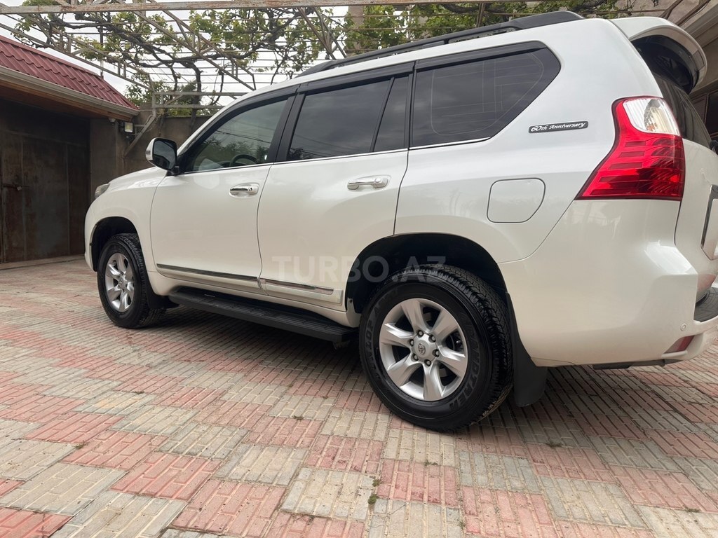 Toyota Land Cruiser Prado