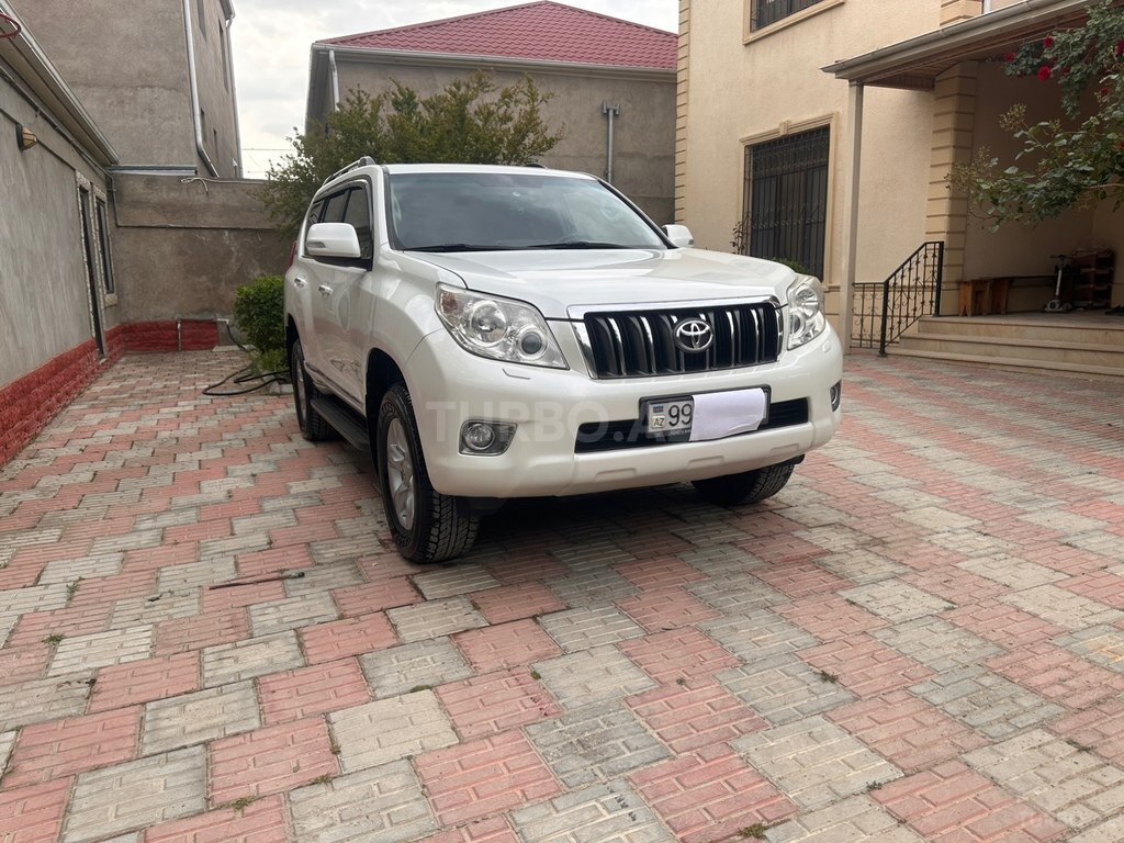 Toyota Land Cruiser Prado
