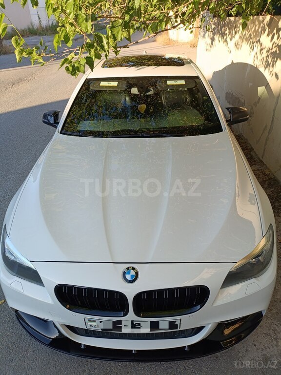 BMW 528