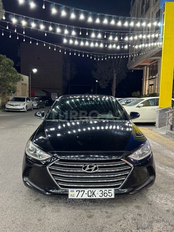 Hyundai Elantra