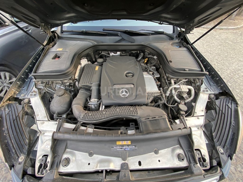 Mercedes GLC 300 4MATIC