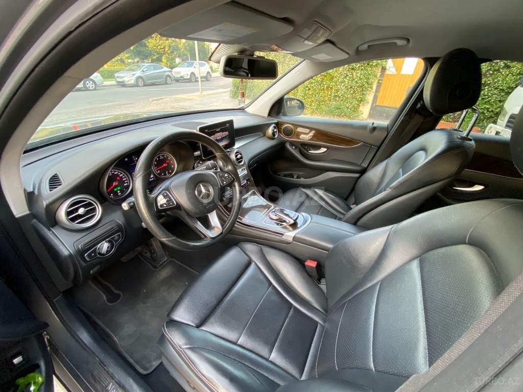 Mercedes GLC 300 4MATIC