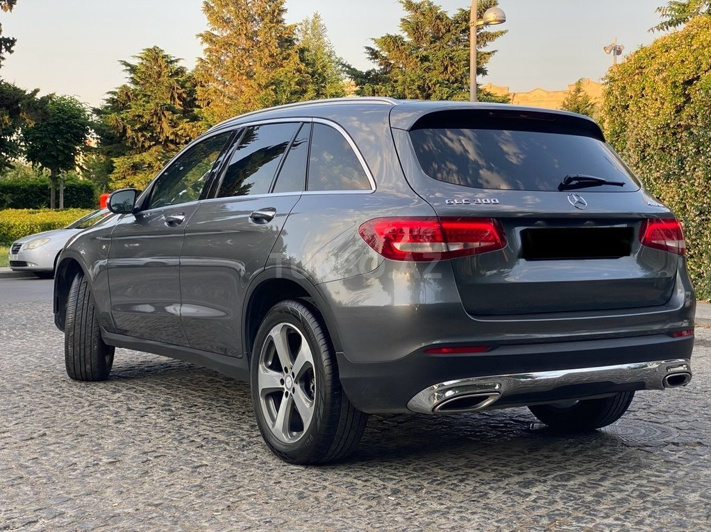 Mercedes GLC 300 4MATIC
