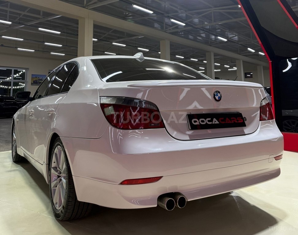 BMW 525