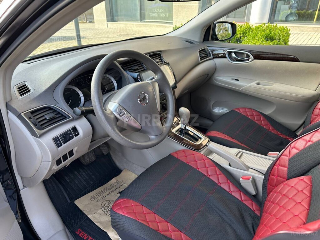 Nissan Sentra