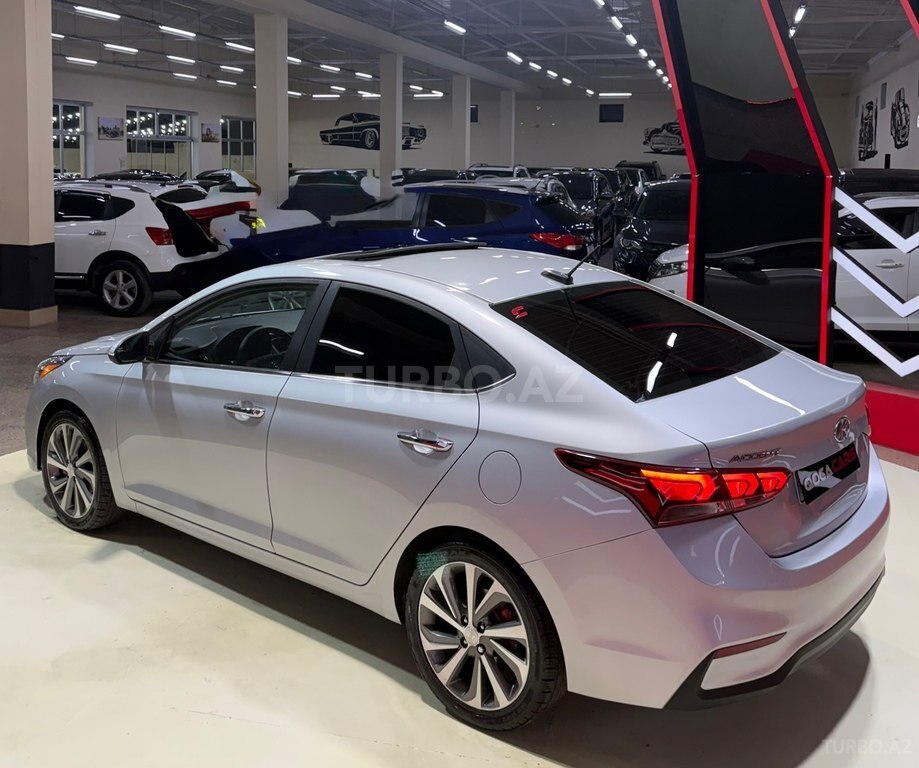 Hyundai Accent