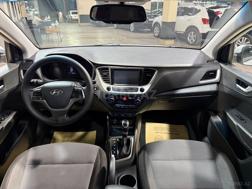 Hyundai Accent
