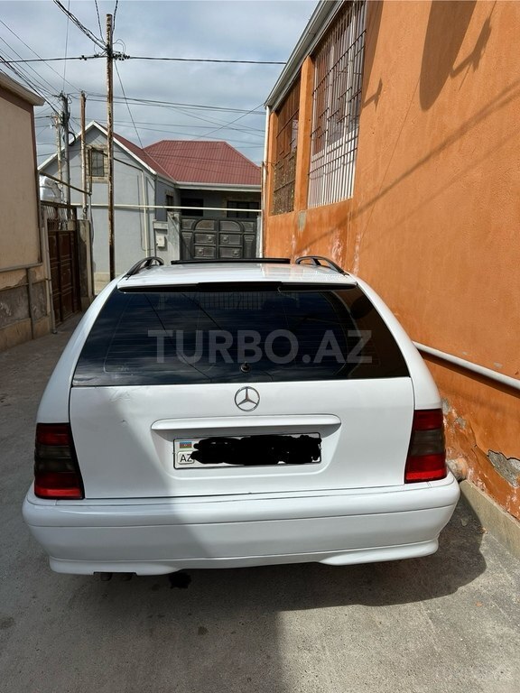 Mercedes C 220