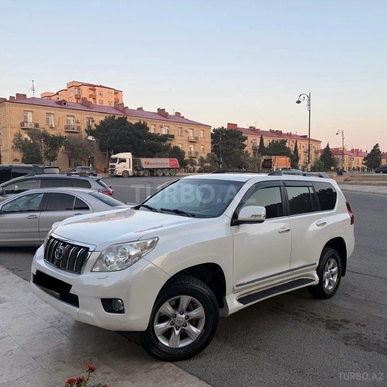 Toyota Land Cruiser Prado