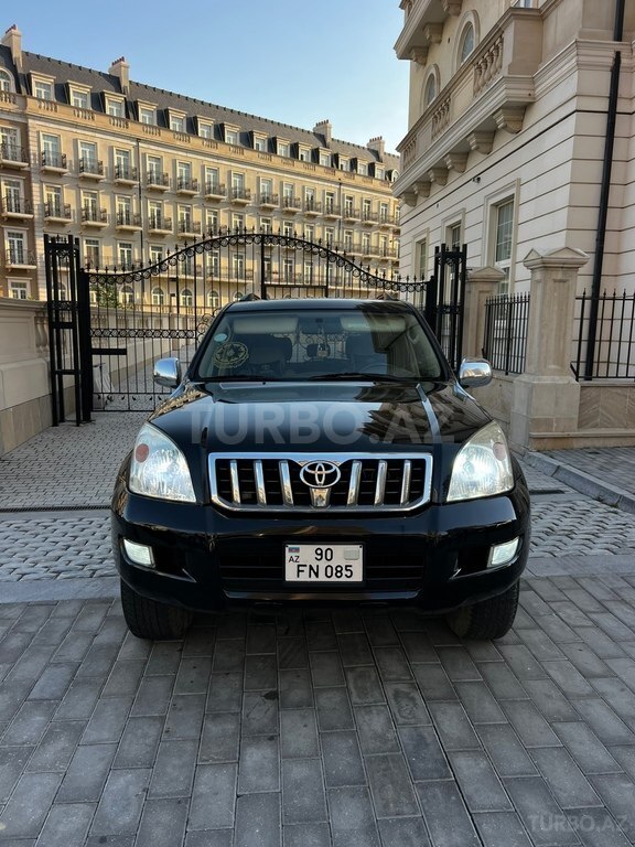 Toyota Land Cruiser Prado