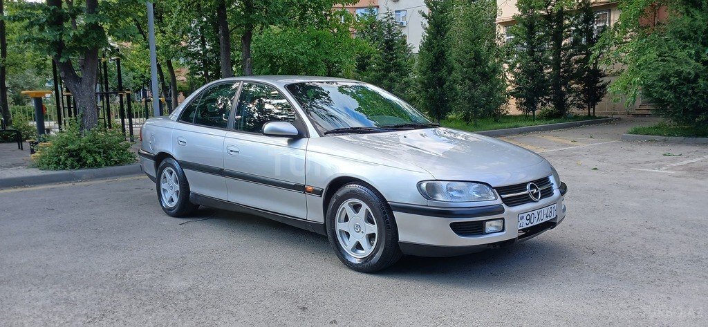 Opel Omega
