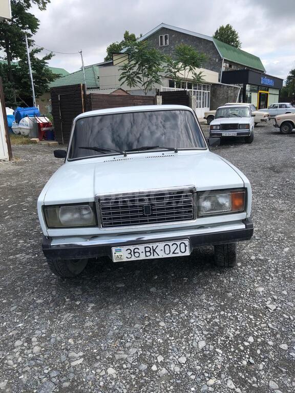 LADA (VAZ) 2107