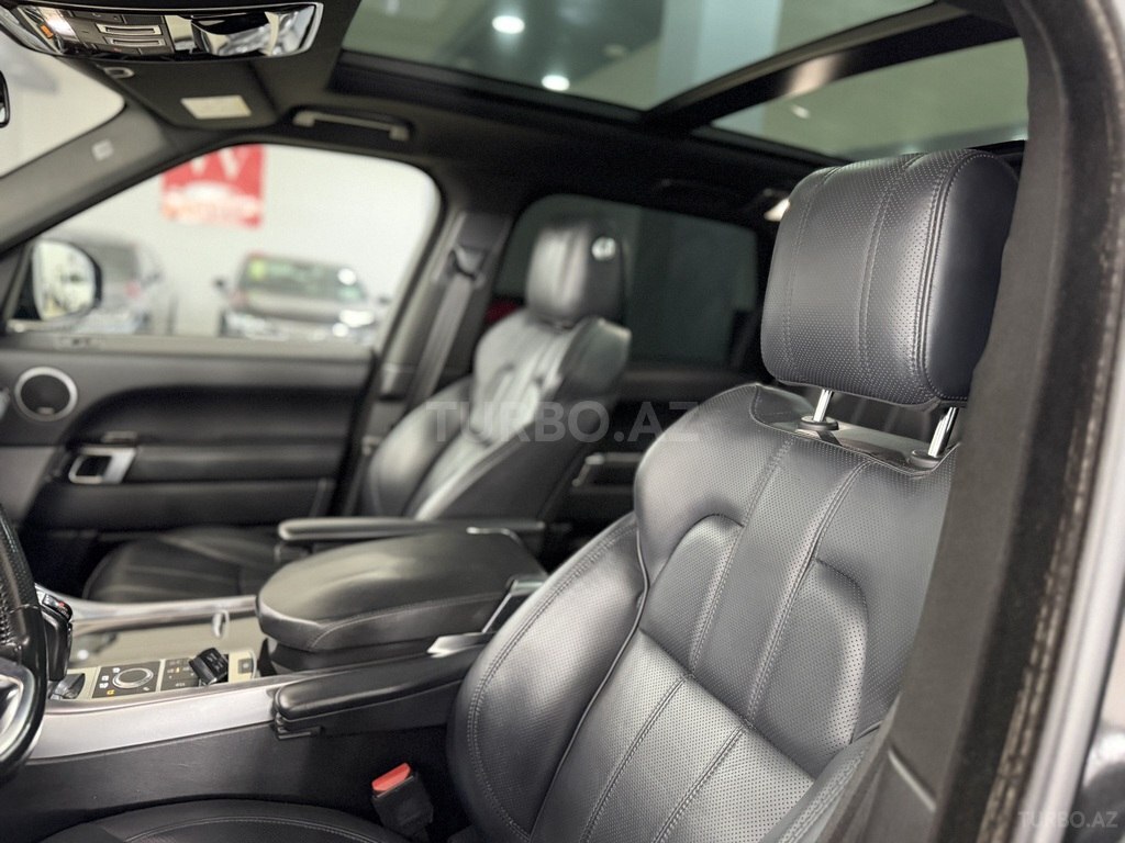 Land Rover RR Sport