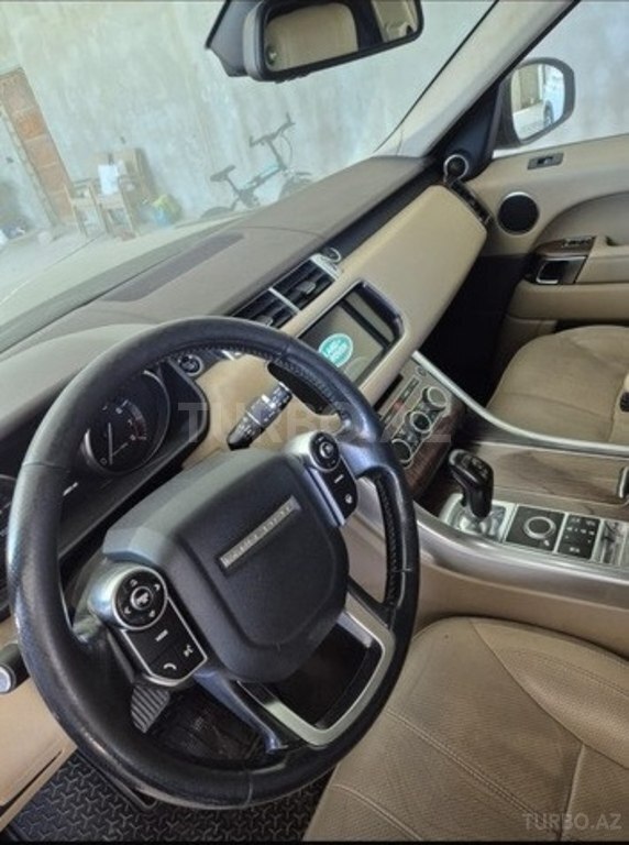 Land Rover RR Sport
