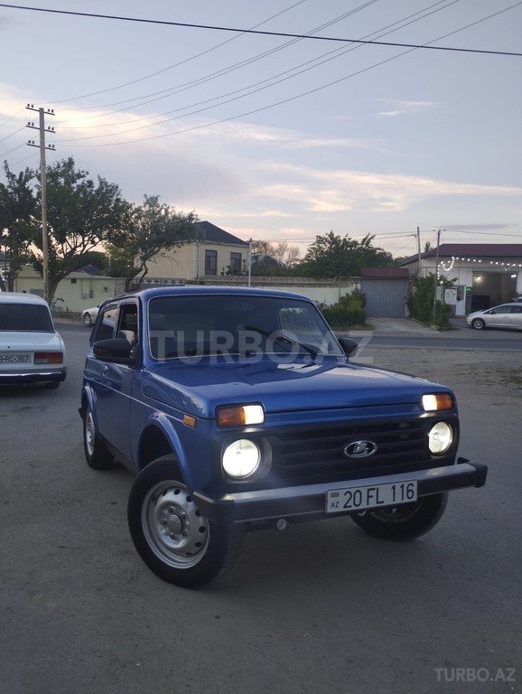 LADA (VAZ) Niva Bronto