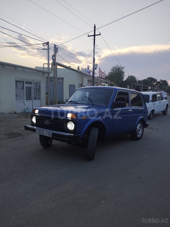 LADA (VAZ) Niva Bronto