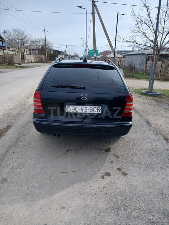 Mercedes C 220
