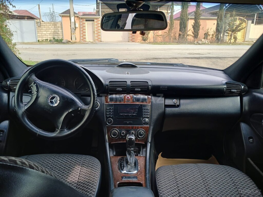 Mercedes C 220