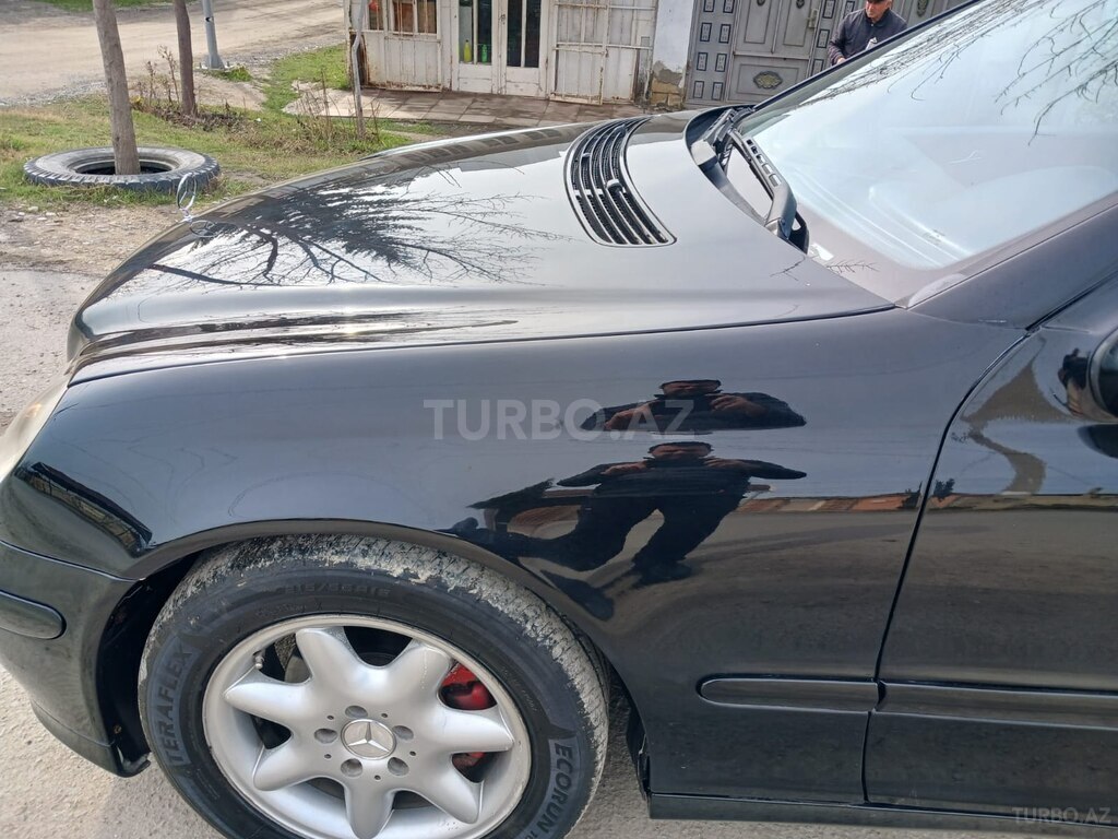 Mercedes C 220