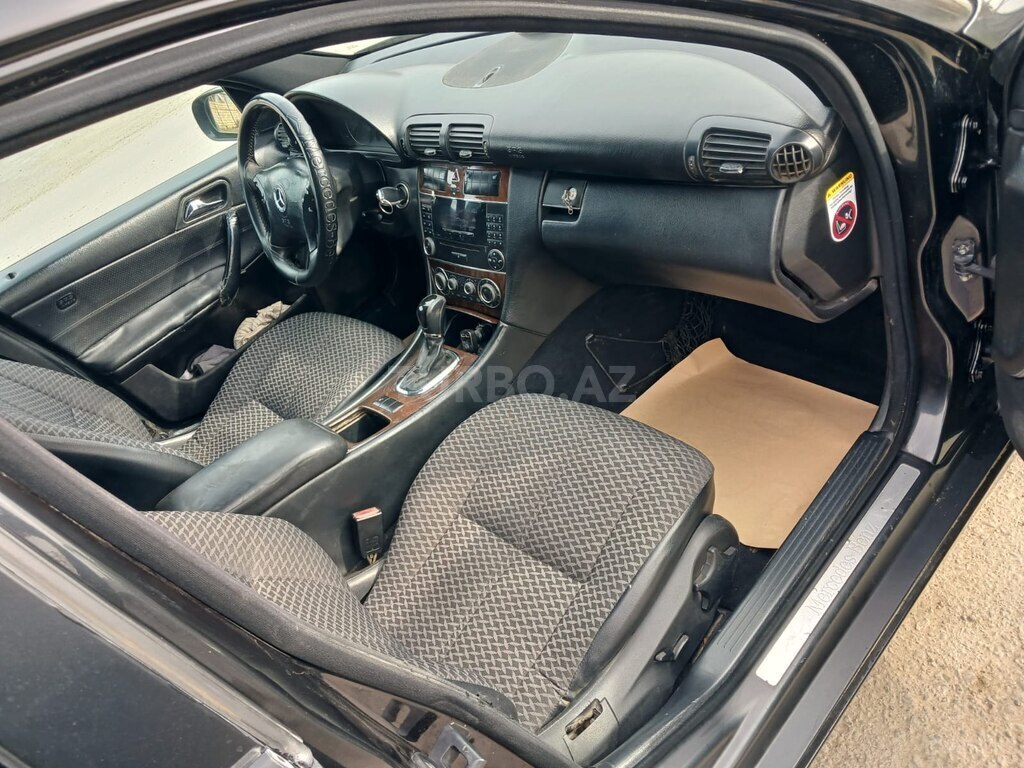 Mercedes C 220
