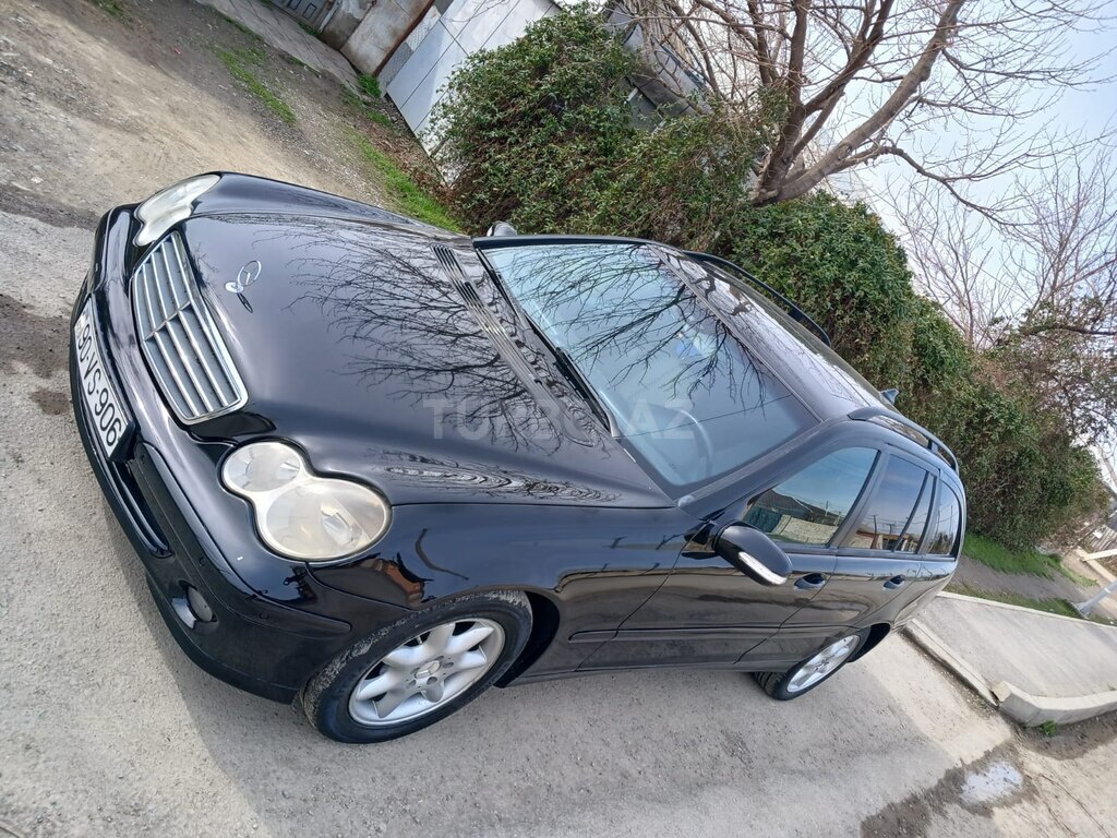 Mercedes C 220
