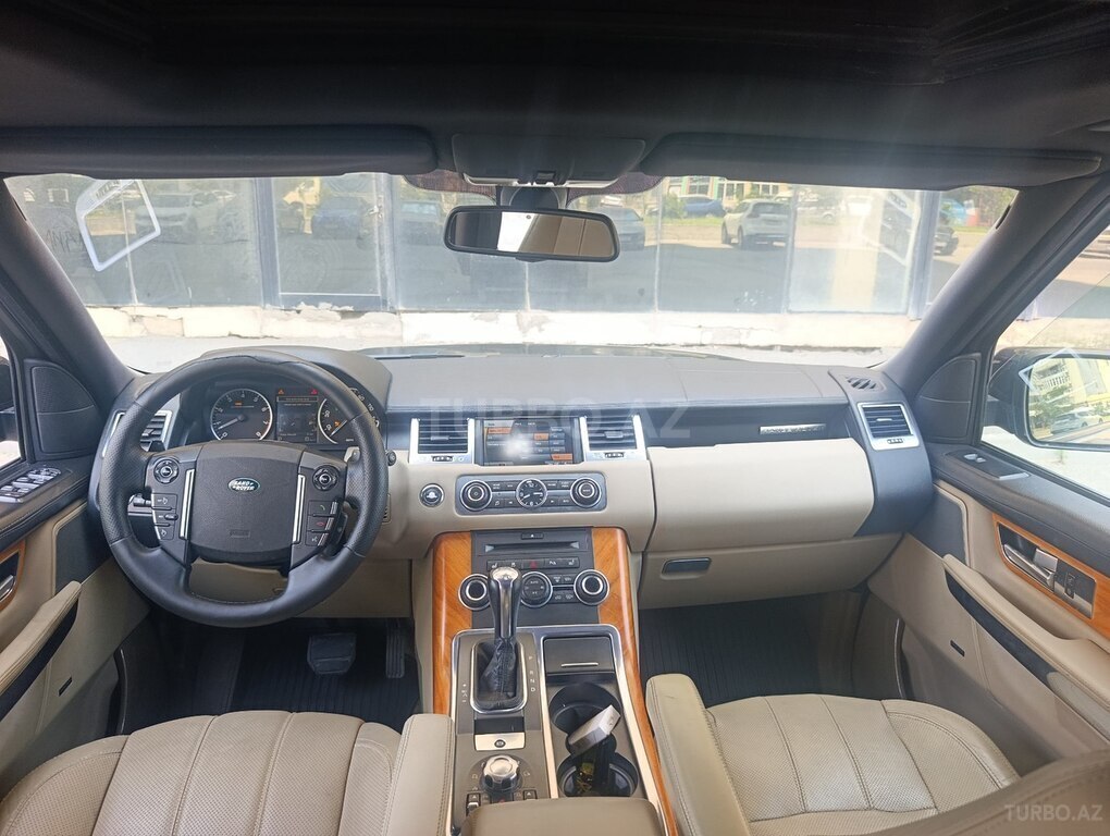 Land Rover RR Sport
