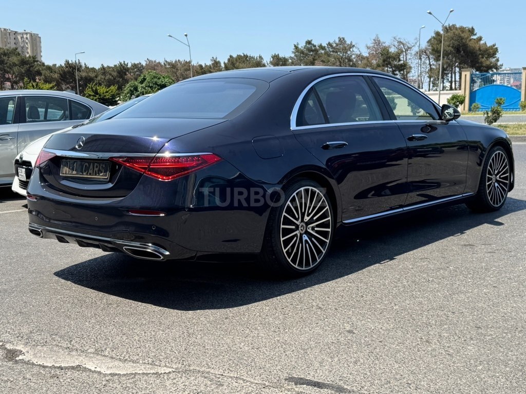 Mercedes S 500 4MATIC