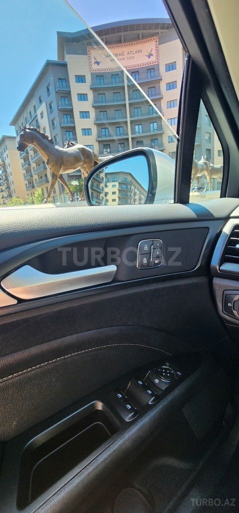 Ford Fusion (North America)