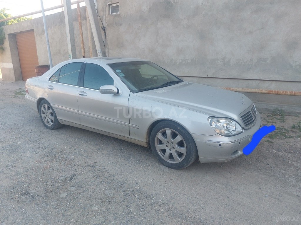 Mercedes S 320