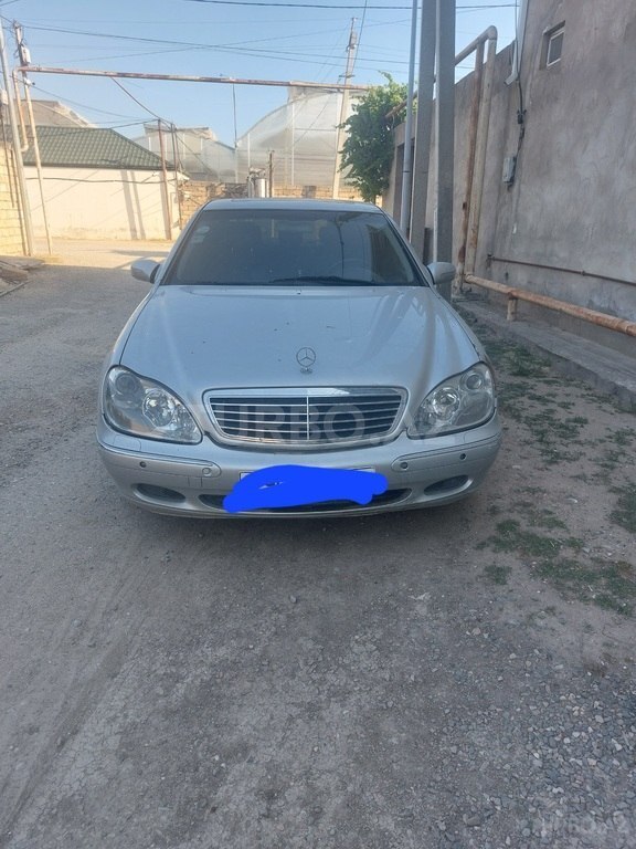Mercedes S 320