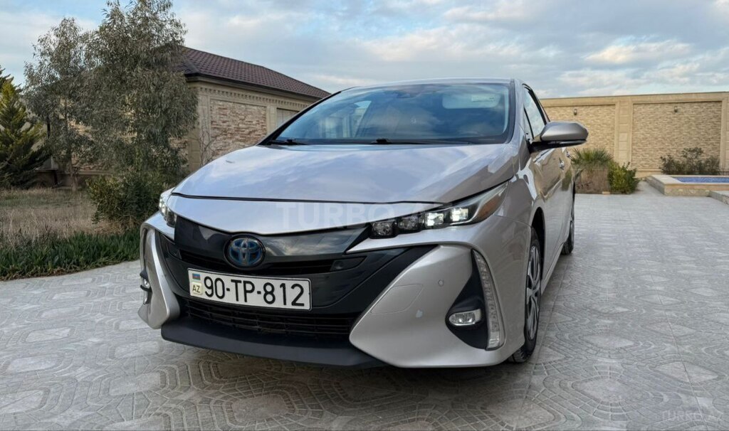 Toyota Prius Prime