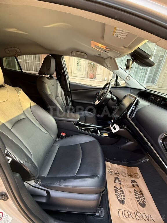 Toyota Prius Prime