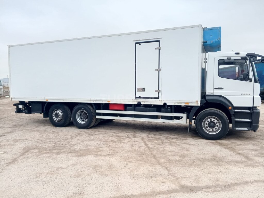 Mercedes Axor 2533