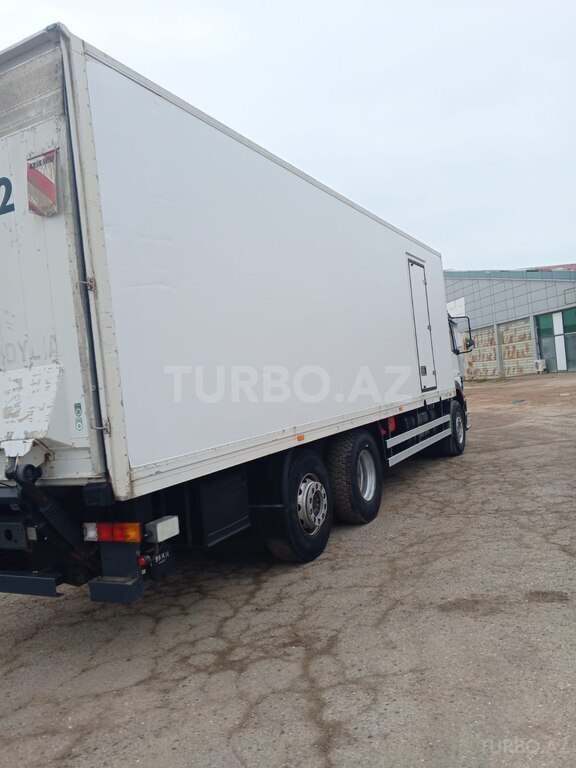 Mercedes Axor 2533