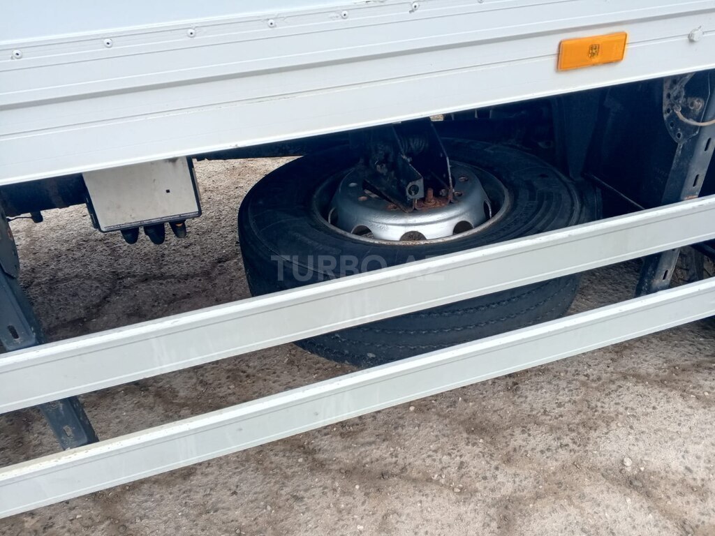 Mercedes Axor 2533
