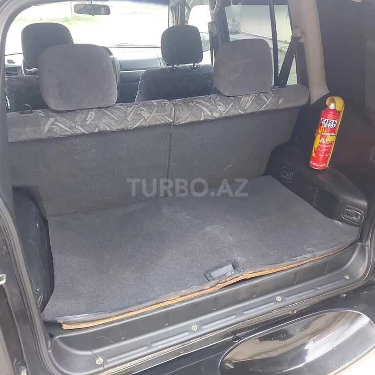 Mitsubishi Pajero io