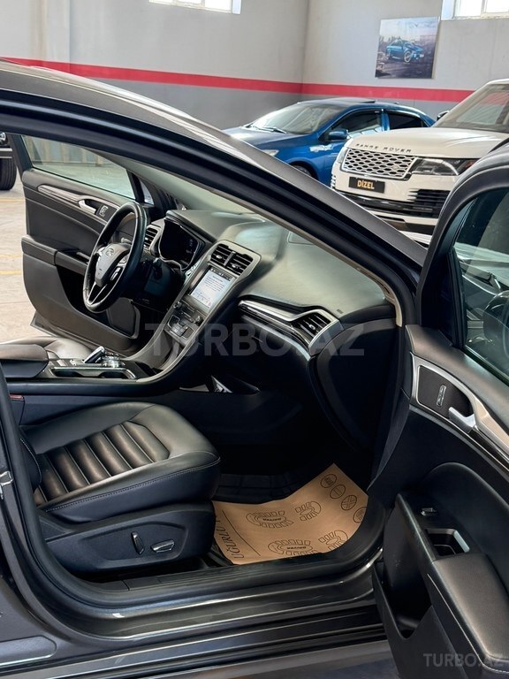 Ford Fusion (North America)