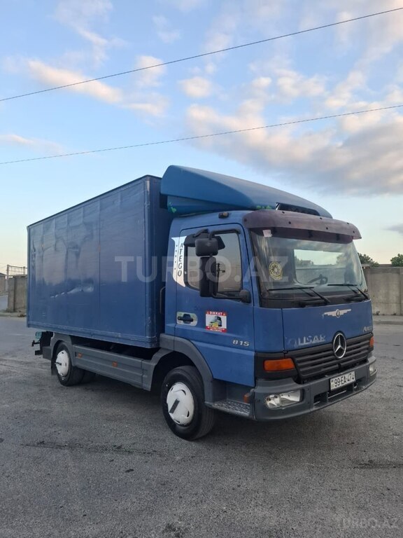 Mercedes Atego 815