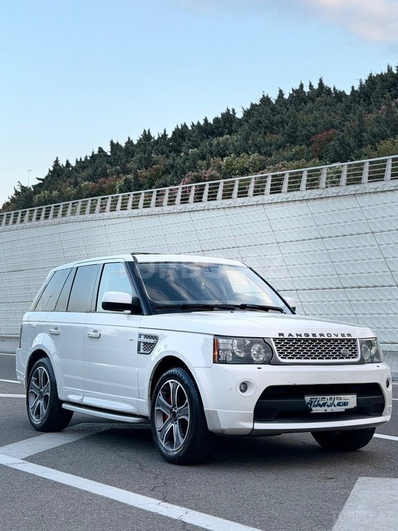 Land Rover RR Sport