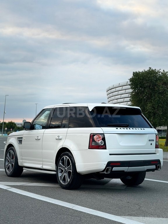 Land Rover RR Sport
