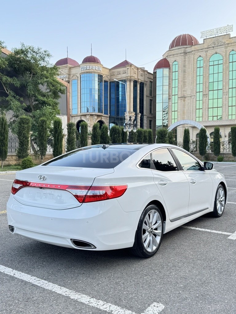 Hyundai Grandeur