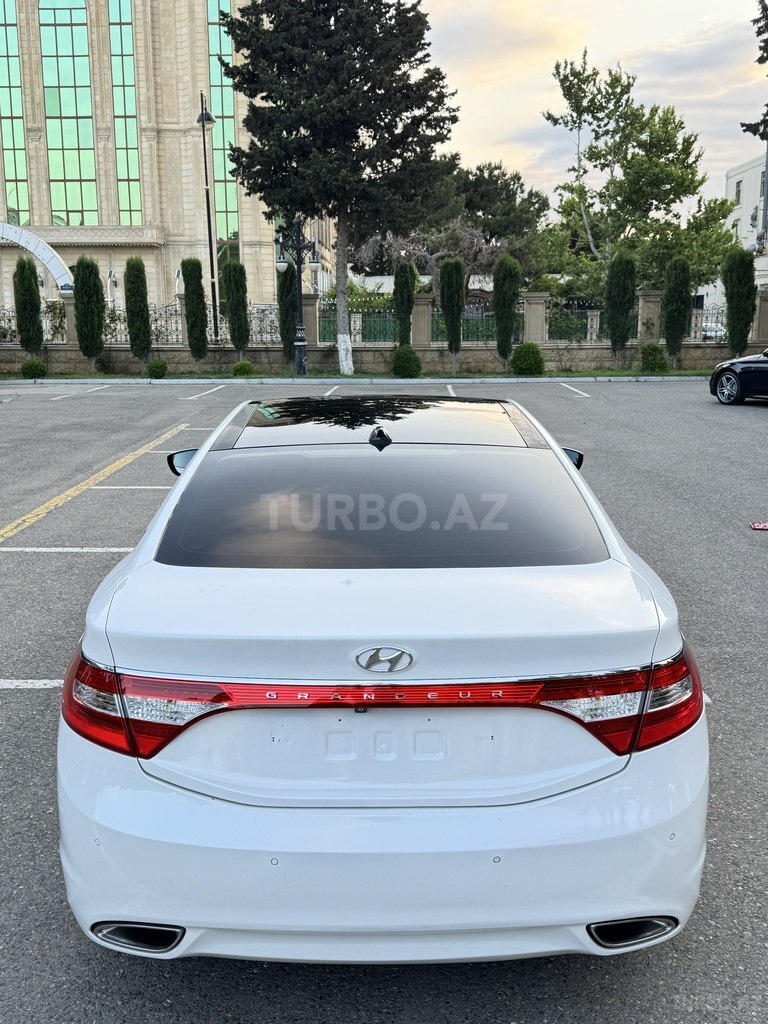 Hyundai Grandeur
