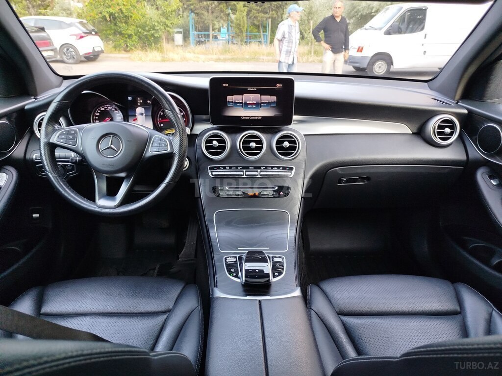 Mercedes GLC 300 4MATIC