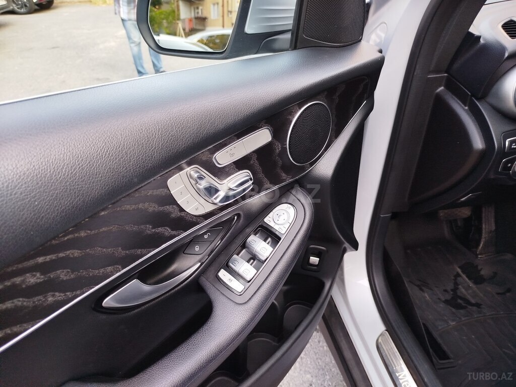 Mercedes GLC 300 4MATIC