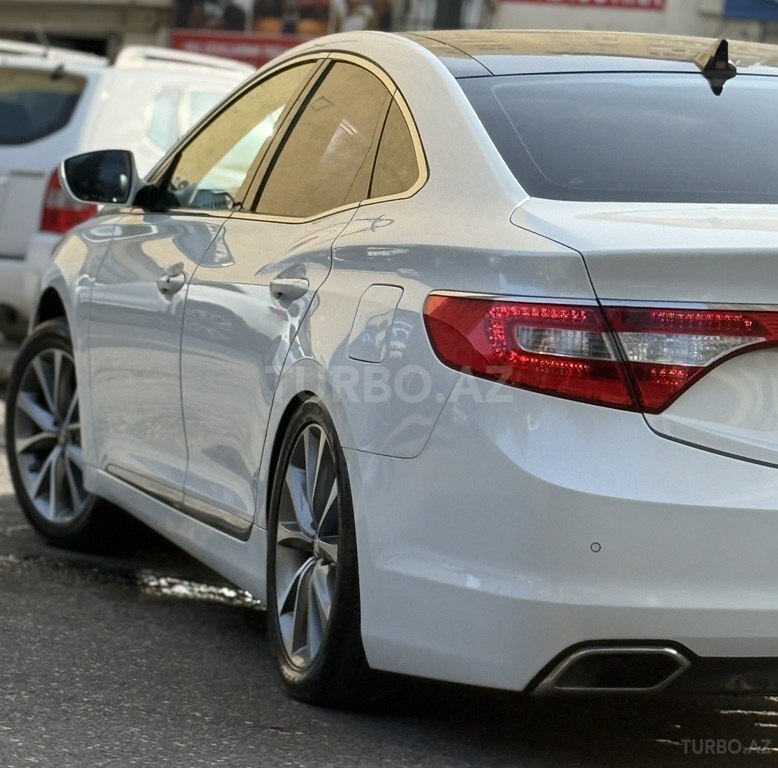 Hyundai Grandeur