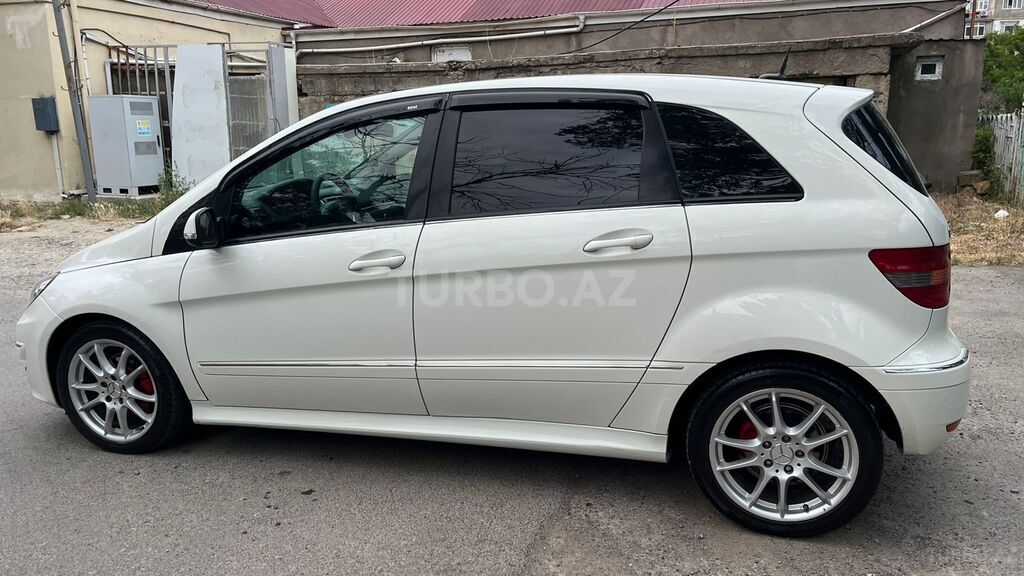 Mercedes B 170